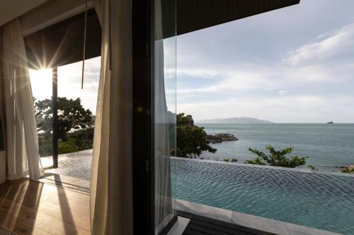 Horizon Ocean View Pool Villa
