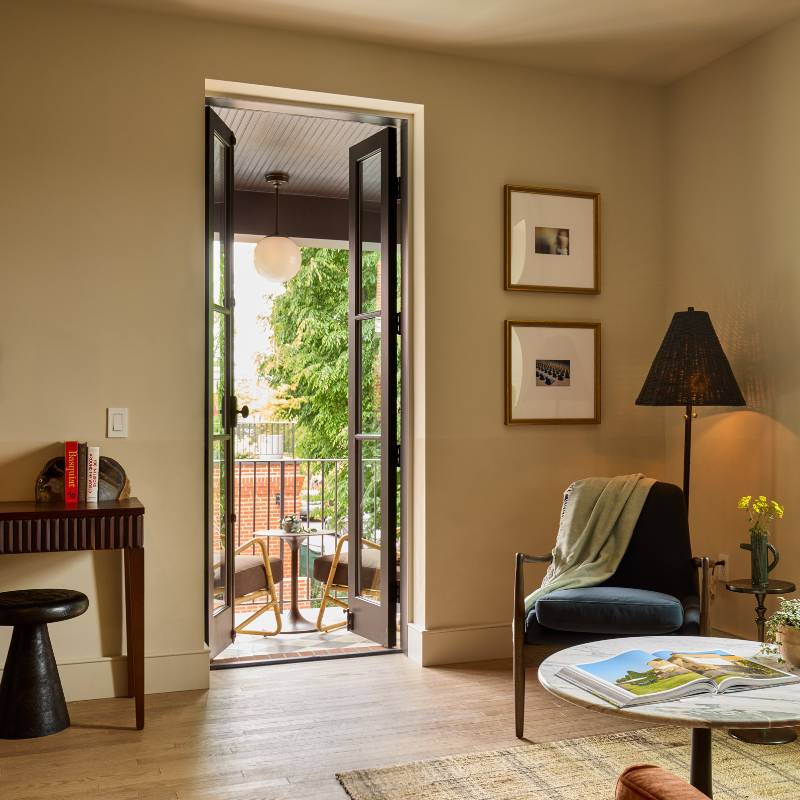 One Bedroom King Suite
