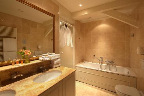 Junior Suite with Belfry View