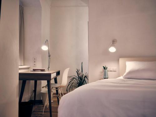 Double Room Nostalgia