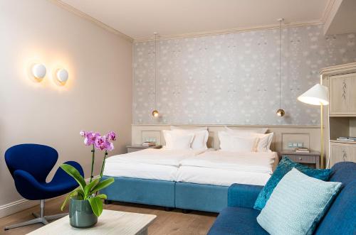 Deluxe Double Room with Bath
