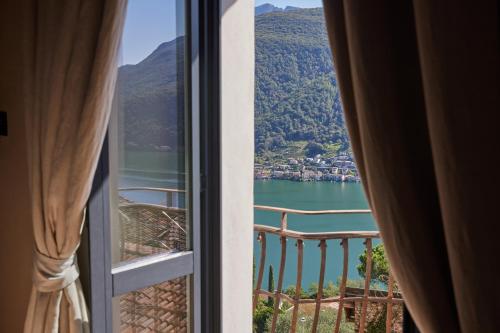 Junior Suite Lake