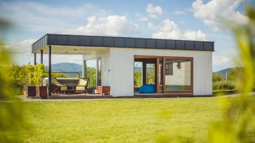 Deluxe Double or Twin Room with River View