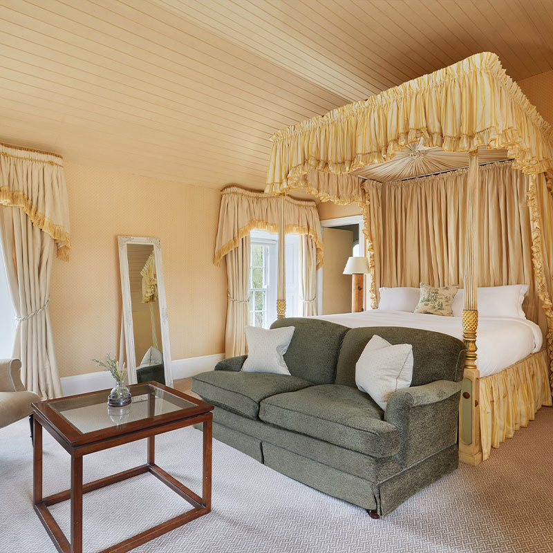 Love Cottage