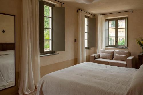 Visitandine King Room 