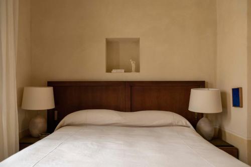 Colettine Queen Room