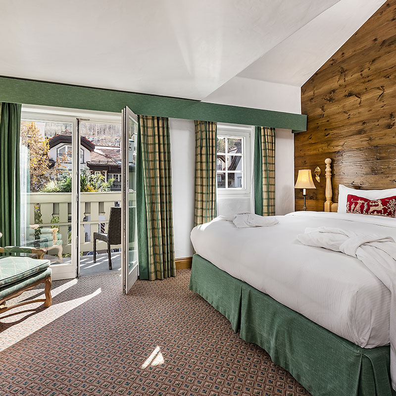 Juniper Hotel Room 1 King ADA