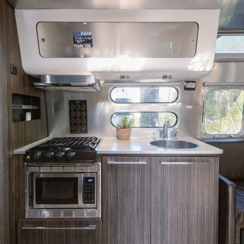 Deluxe Caravan Dog Friendly