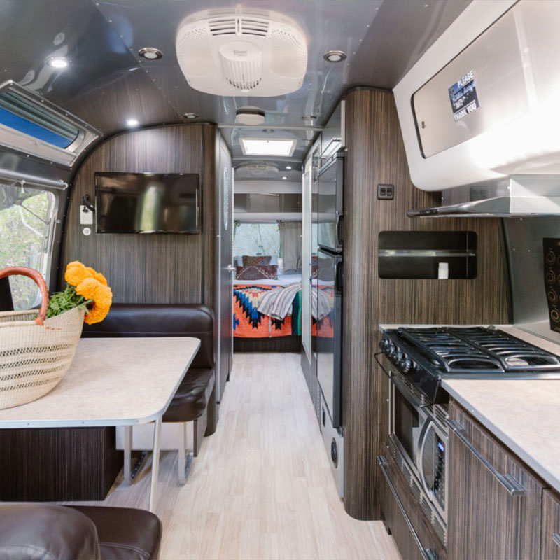 Deluxe Caravan Dog Friendly