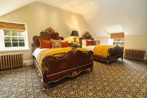 Superior Queen Room with Two Queen Beds