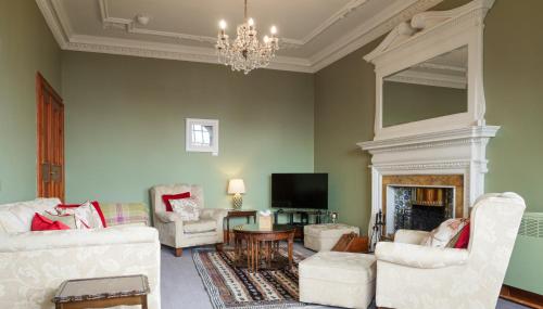 Glencoe House Two Bedroom Suite No.4