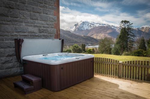 Glencoe House Suite with Hot Tub No.8