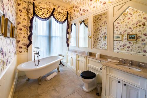 Castle Large Double Room