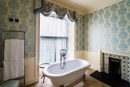 Castle Large Double Room