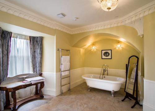Castle Tower Suite