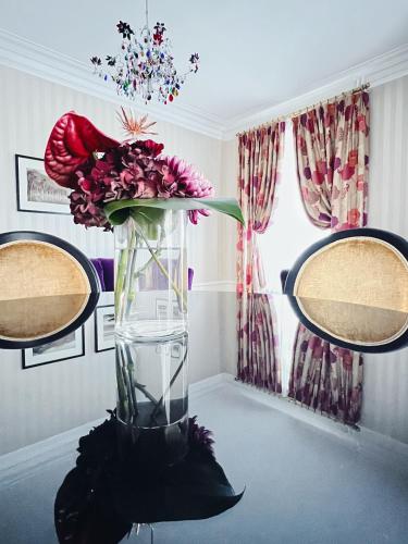 Suite with City View