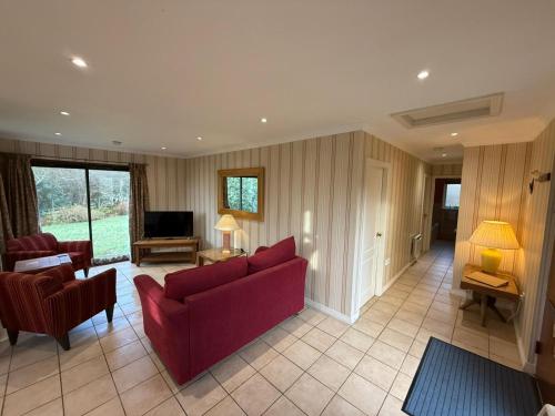 Cottage with Garden View