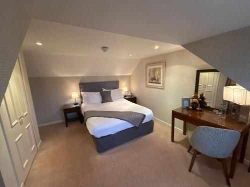 Small Double Room with Sea View (no pets)