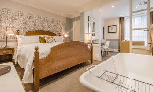Luxe Jr Suite