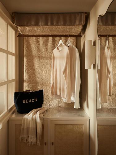 Deluxe Double Room with Balcony and Sea View