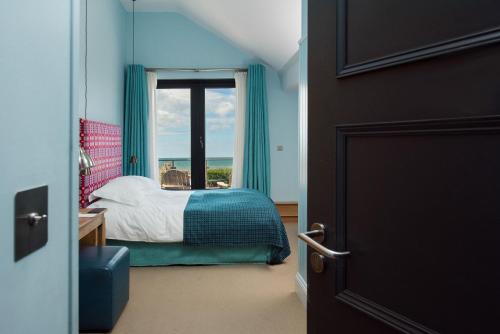 Double Room with Balcony and Sea View