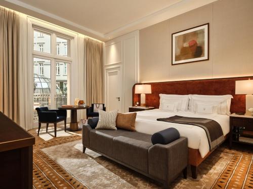 Deluxe Junior Suite