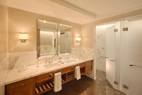 Deluxe Junior Suite