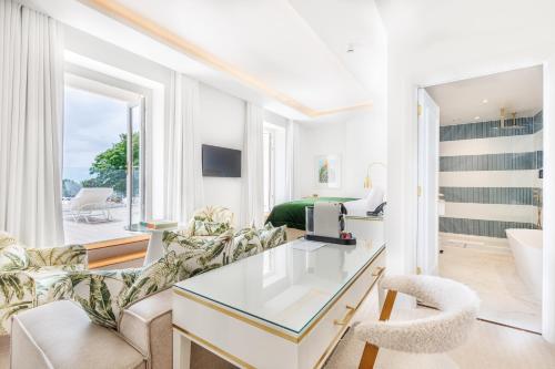 Suite With Balcony