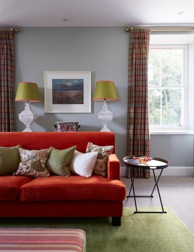 Deluxe King Suite
