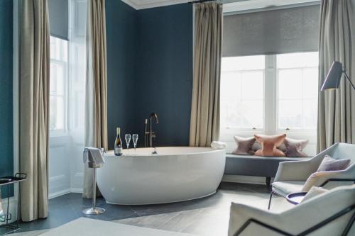 The Ridge Suite
