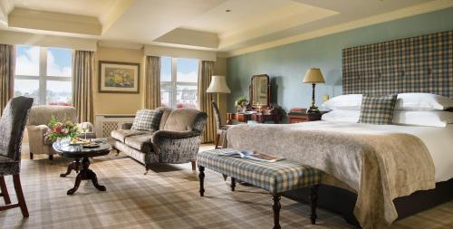 Premium King Room
