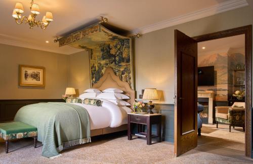 One Bedroom Suite