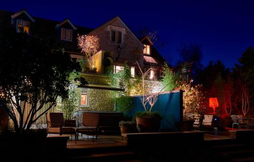 Mews Hot Tub Suite