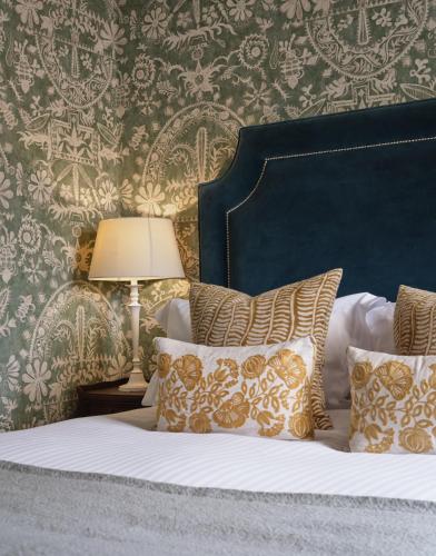 Character Double Room