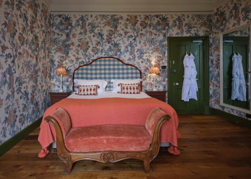 Junior Master Suite