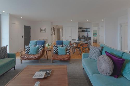 Three Bedroom Penthouse Apartment