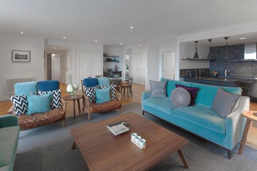 Three Bedroom Penthouse Apartment