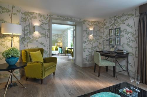 King Suite