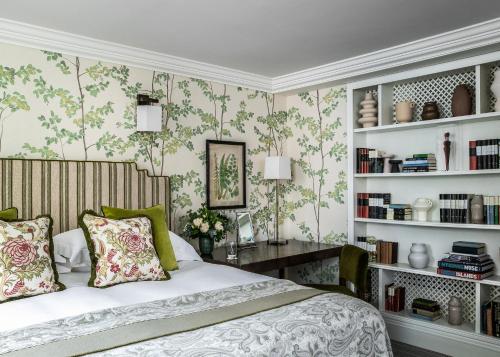 Superior King or Twin Room