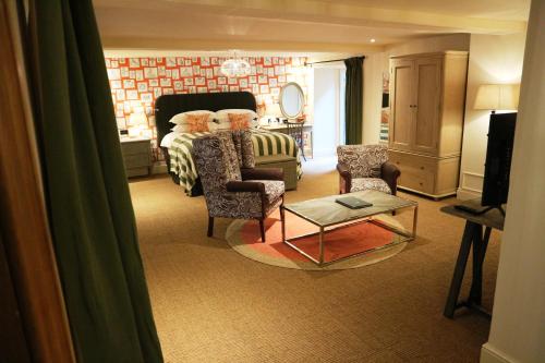 Deluxe Double or Twin Room