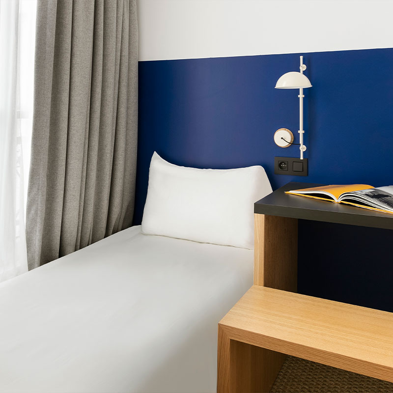 Triple Room - Bastille View