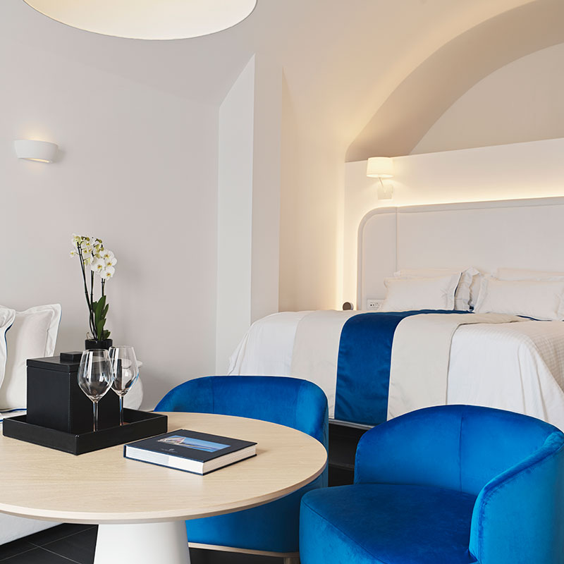 Superior Suite with Open Air Jetted Tub