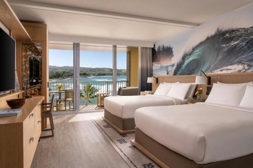 Two Queen Room - Club Lounge Access