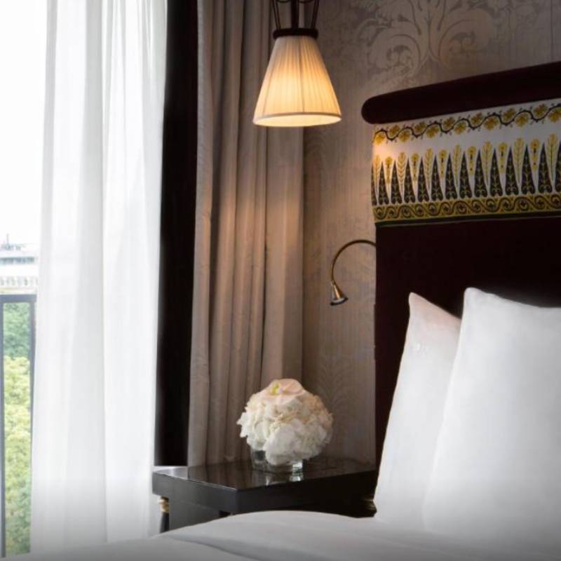 Eiffel Junior Suite
