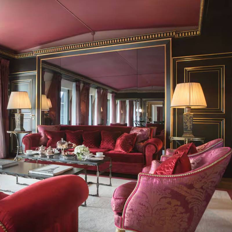 Eiffel Imperial Suite