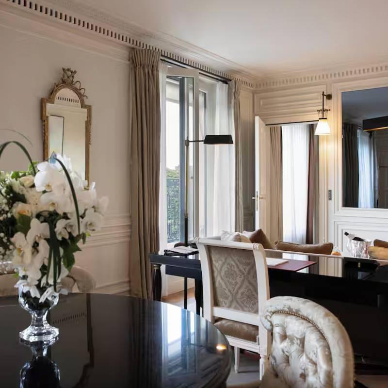 Eiffel Suite
