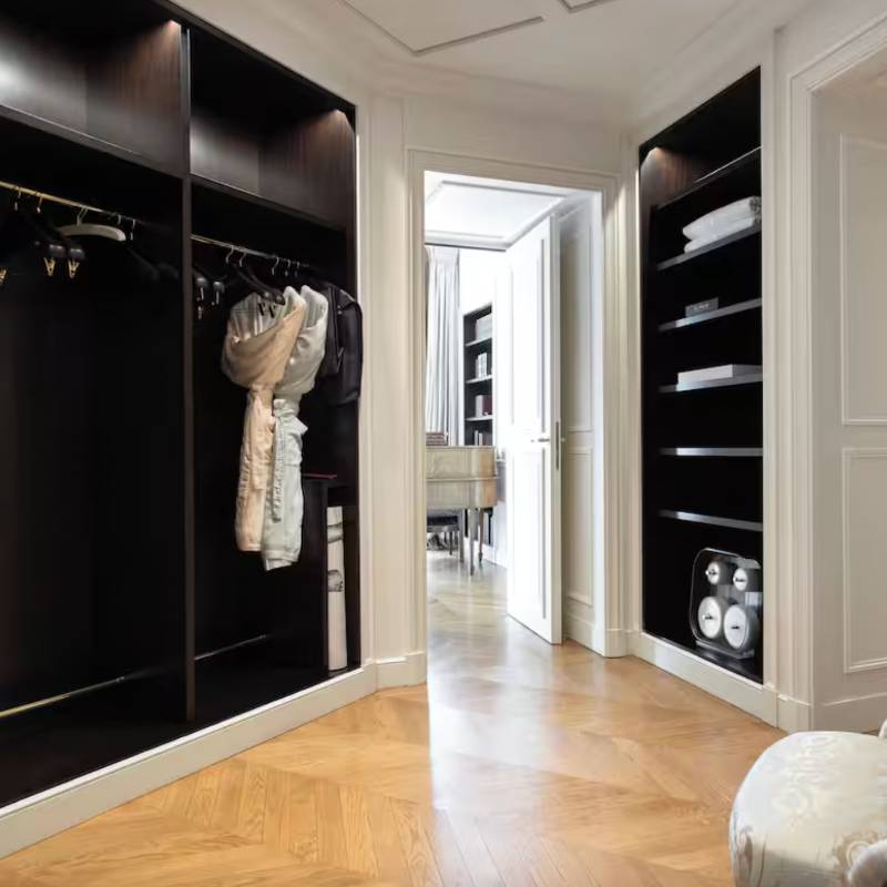 Duc de Morny Suite