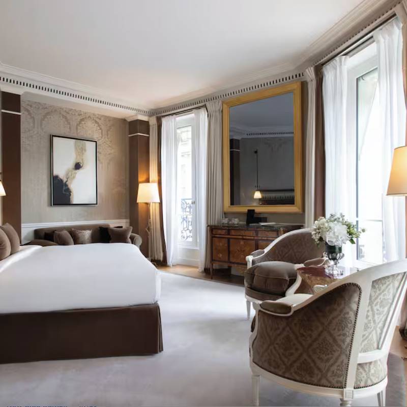 Duc de Morny Suite