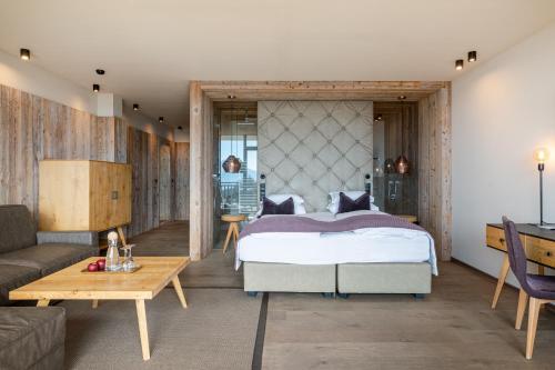 Double room with mountain view