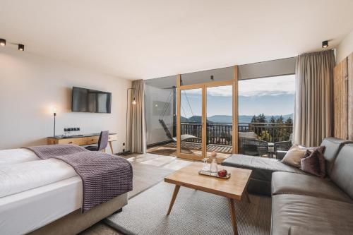 Double room with mountain view